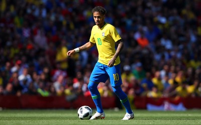 GOGO电竞焦点-伊布担任瑞典队形象大使